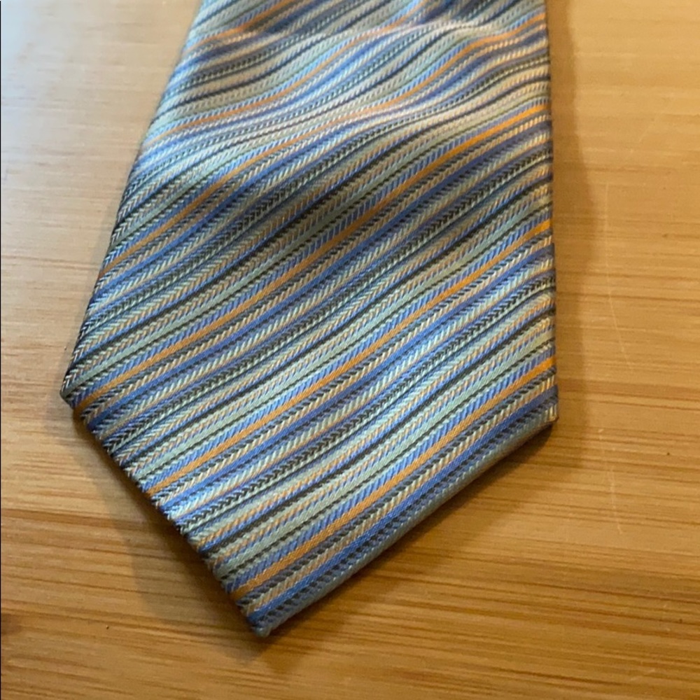 Tie
